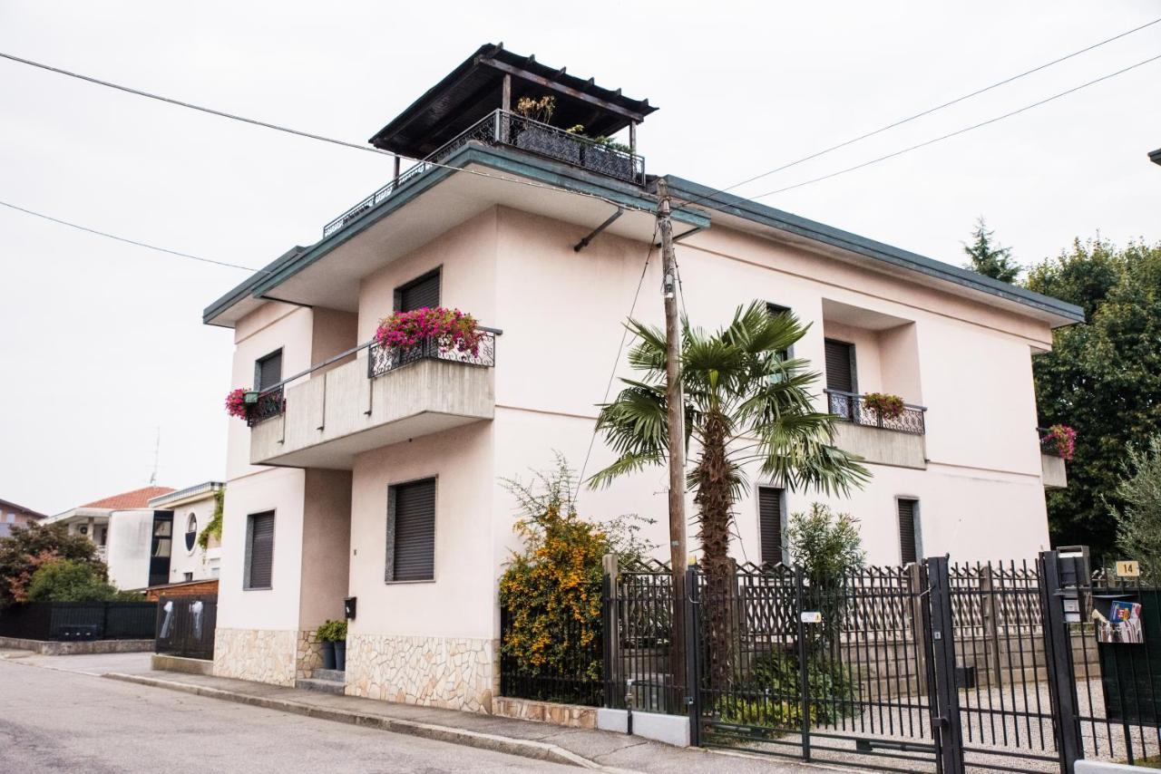 Il Nido Della Dani Bed & Breakfast Busto Arsizio Luaran gambar